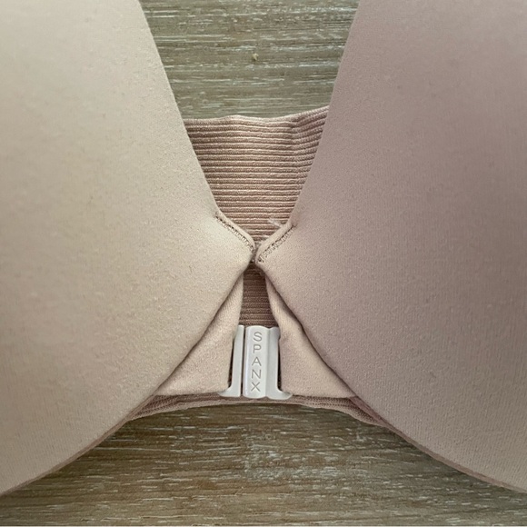 SPANXsmooth Bra-llelujah Lightly Lined Full Coverage Bra 34C - Picture 4 of 5